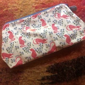 Roller Rabbit Cheetah Garden Makeup Bag